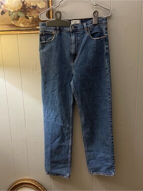 Abercrombie & Fitch The A&F Vintage Straight Ultra High Rise Jeans Women’s 31/12